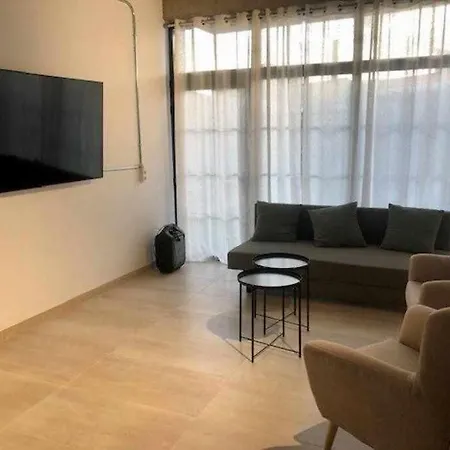 Alojamiento El Pez, Casa Con Piscina Climatizada Villafranca de los Caballeros Exterior photo