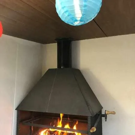 Alojamiento El Pez, Casa Con Piscina Climatizada Villafranca de los Caballeros Exterior photo