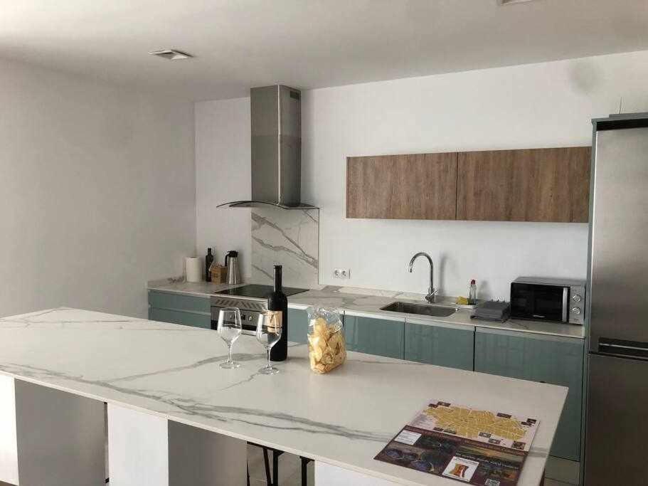 Ferienhaus El Pez Casa Con Piscina Climatizada *